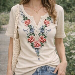 Energie World‎ Wear Y2K Floral Ribbed Henley Top Cream 1X